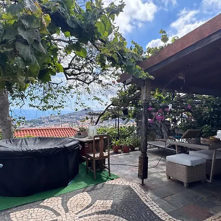 Casa Flores - Privater Terrasse Mit Whirlpool 3* Funchal (Madeira)