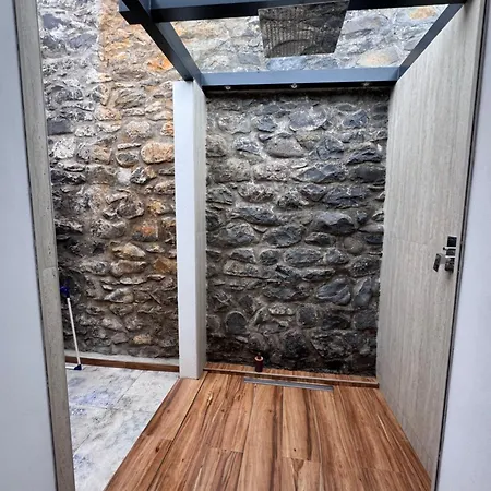 Casa Flores - Privater Terrasse Mit Whirlpool Funchal (Madeira)