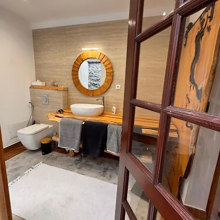 Casa Flores - Privater Terrasse Mit Whirlpool Funchal (Madeira)